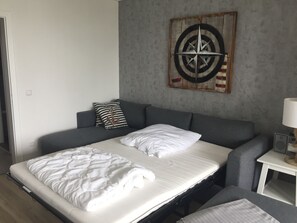 Schlafcouch Wohnzimmer