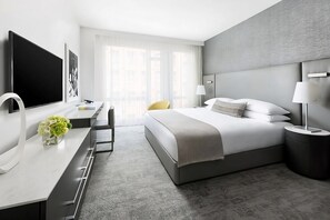 Unit with King bed