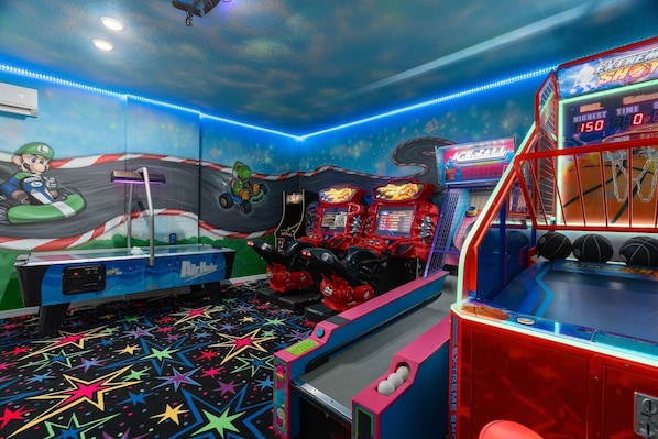 Free arcade