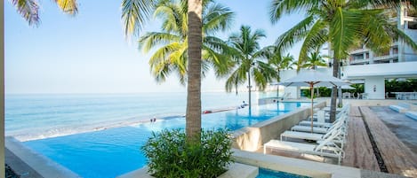 Infinity beachfront pool