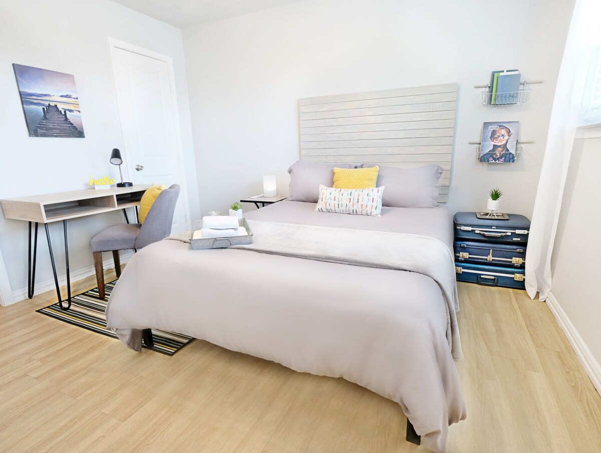 Dwell By Design + Arboretum Tickets Included