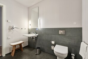 Ferienwohnung 02, 68 qm, 1 Schlafraum, 1 Wohnküche, Dusche/WC-Badezimmer