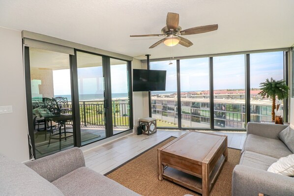 St. Augustine Beach Rentals Living Room