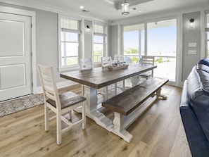 Dining for 8 overlooking the marsh and private yard