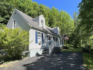 Alana Bertch Cottage