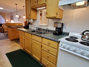 User-friendly galley kitchen