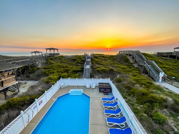 Enjoy coffee on the deck of Just Fab while watching the sun rise over the Atlantic Ocean!