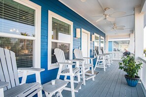 Is it just us or does it seem like everything's better by the beach?