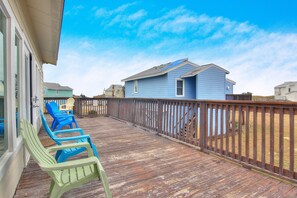 The deck is the perfect place to sit outside and enjoy the crisp air. Grab a book, a drink, or a friend and just relax!
