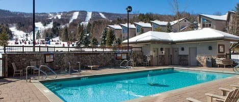 Year-round heated pool and hot tubs with great views of the mountain!