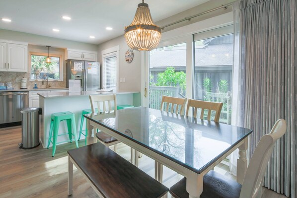 Siesta by the Sea is a beautifully renovated villa within the Hickory Cove community.