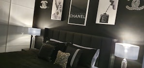Chanel bedroom with King sized bed, ensuite & large sofa bed