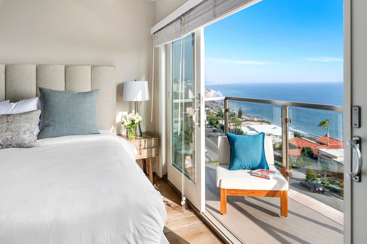 Gorgeous 180 degree ocean views Malibu/Santa Monica adjacent