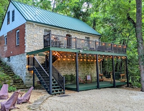 Front and Side view with Fire Pit chairs