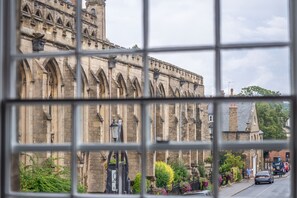 Crown Street: Views of the church