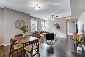 Open concept floor plan
