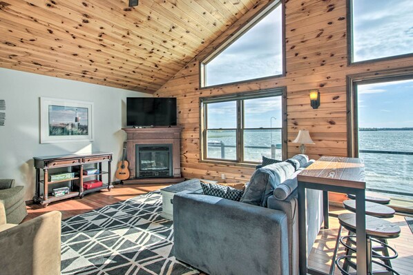 Isle Vacation Rental | 4BR | 2.5BA | Stairs Required | 2,800 Sq Ft