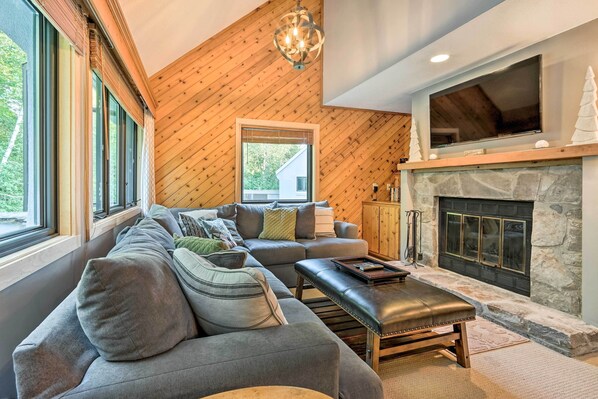 Stratton Vacation Rental | 4BR | 3.5BA | Stairs Required | 1,900 Sq Ft