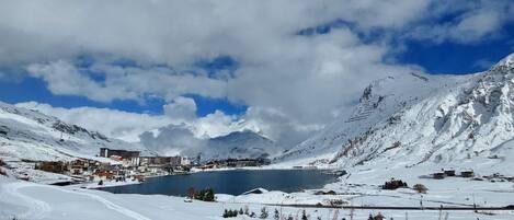 Cloud, Sky, Mountain, Snow, Natural Landscape, Highland, Slope, Landscape, Ice Cap, Freezing