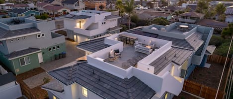 Roof Deck 