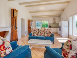 Couch, Furniture, Picture Frame, Azure, Table, Wood, Window, Comfort, Living Room, Interior Design
