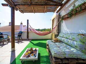 Sky, Property, Plant, Shade, Interior Design, Comfort, Leisure, Real Estate, Grass, Tints And Shades