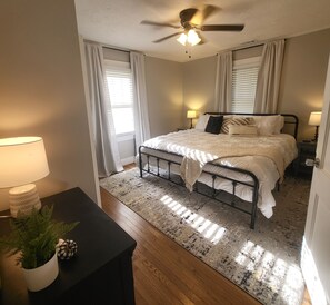 King size bed in mstr bedroom, blackout curtains, sound machine and bedside usb!