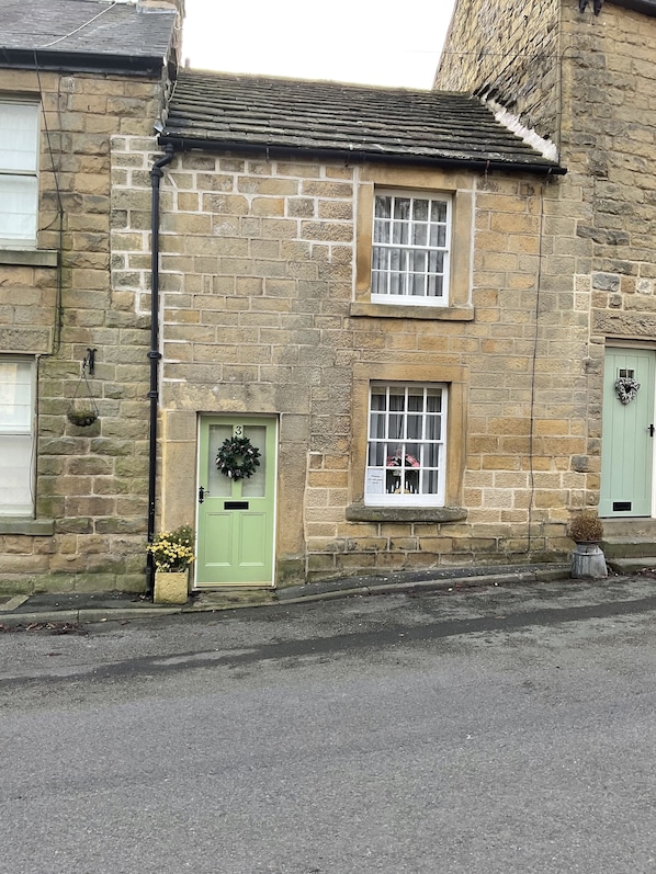 Front door,200 yrs old cottage.