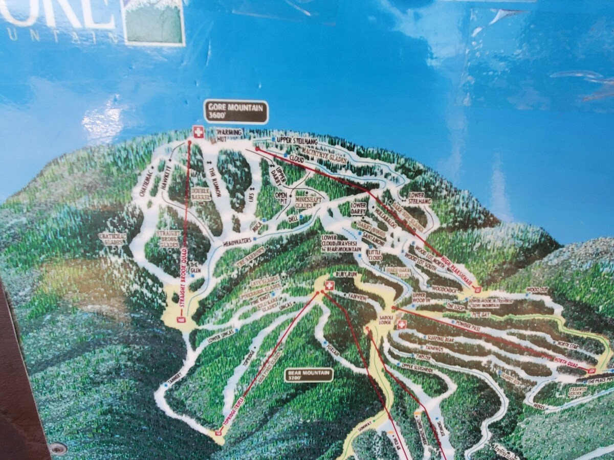 Just 3 Mi to Gore Mt for skiing season! Newly remodeled adirondack home sleeps 5
