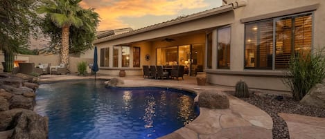 Gilbert Santa Fe - a SkyRun Phoenix Property - Complimentary Heated Pool