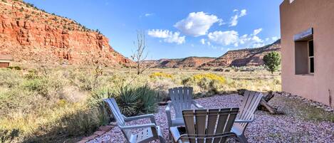 Kanab Vacation Rental | 3BR | 2BA | Step-Free Access | 2,197 Sq Ft