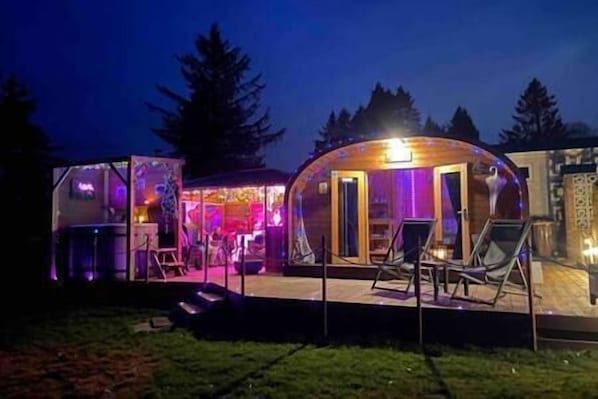 Loch Lomond Sunset Glamping Pod by night