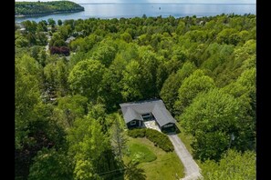 Steps to the Marina and downtown Sister Bay