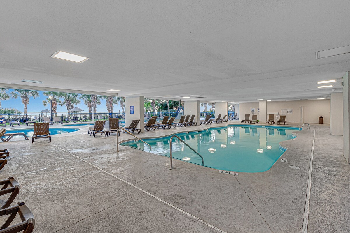 Serenidad By Casanita | Oceanfront Updated Suite