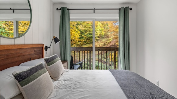 Bolton Condo - a SkyRun Vermont Property - Bedroom #2 with Queen