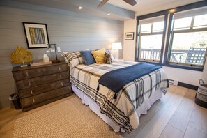 Bedroom, Indoors, Room, Bed, Furniture