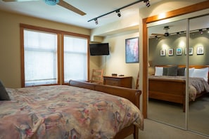 Home Decor, Bed, Furniture, Indoors, Bedroom