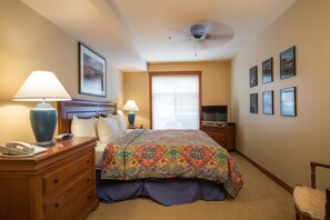 Flooring, Bedroom, Room, Indoors, Floor