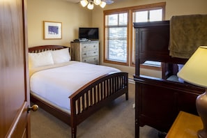 Furniture, Bedroom, Indoors, Room, Hardwood