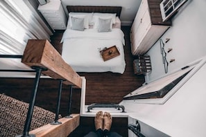 King bedroom views from the loft
Photo Credit: @ericclarkphotography