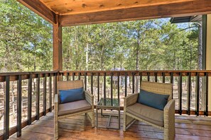 Covered Deck | Private Fire Pit | Sitting Area