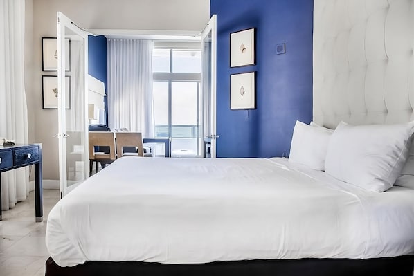 Unit with King bed
