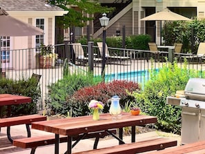 BBQ/picnic area