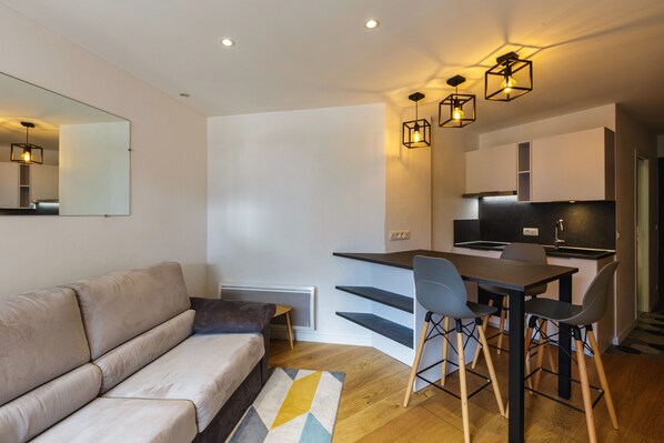 Espace de vie de style contemporain