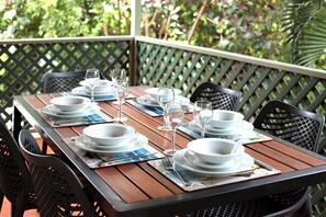 3 Bedroom Deluxe Villa- Balcony Dining Area