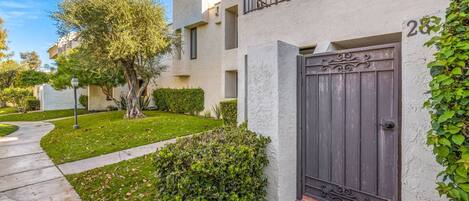 Front Entrance to Private Courtyard