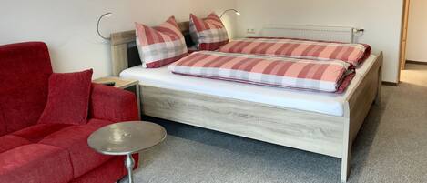 kleines gemütliches Studio für 1-2 Personen mit Teeküche, 22 qm-Doppelbett