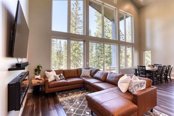 Main floor living room