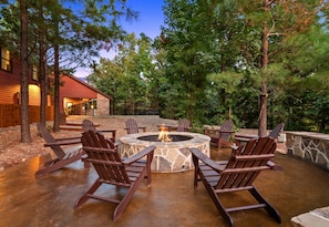 Gather 'round the fire pit for starry nights and s'mores