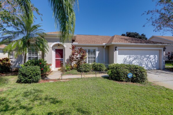 Titusville Vacation Rental | 2BR | 2BA | 1,650 Sq Ft | Step-Free Access